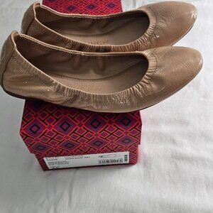 NEW Tory Burch Eddie Ballet Flats Soft Naplak Goan Sand 5.5
